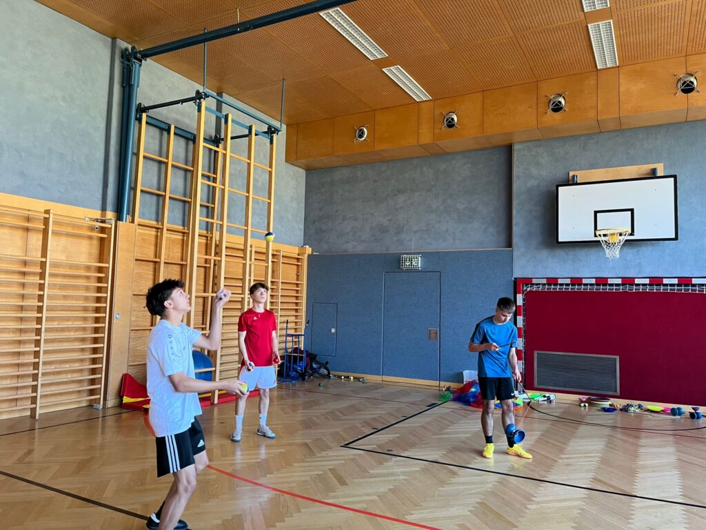 Zirkusübungen Ausbildungsschwerpunkt Sport