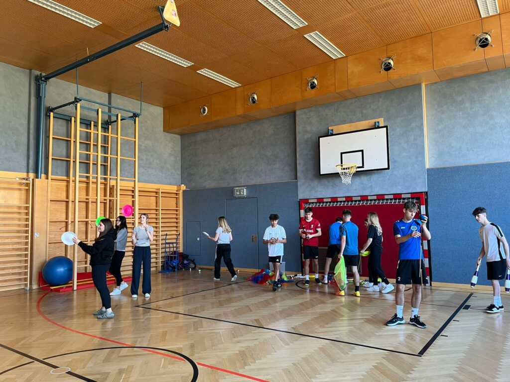 Zirkusübungen Ausbildungsschwerpunkt Sport