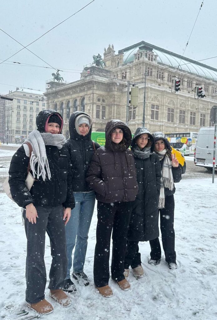 Besuch der Fachoberschule II N&Atilde;&frac14;rnberg
