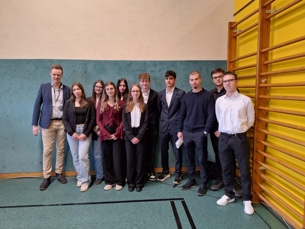 &Atilde;bungsfirmenmesse